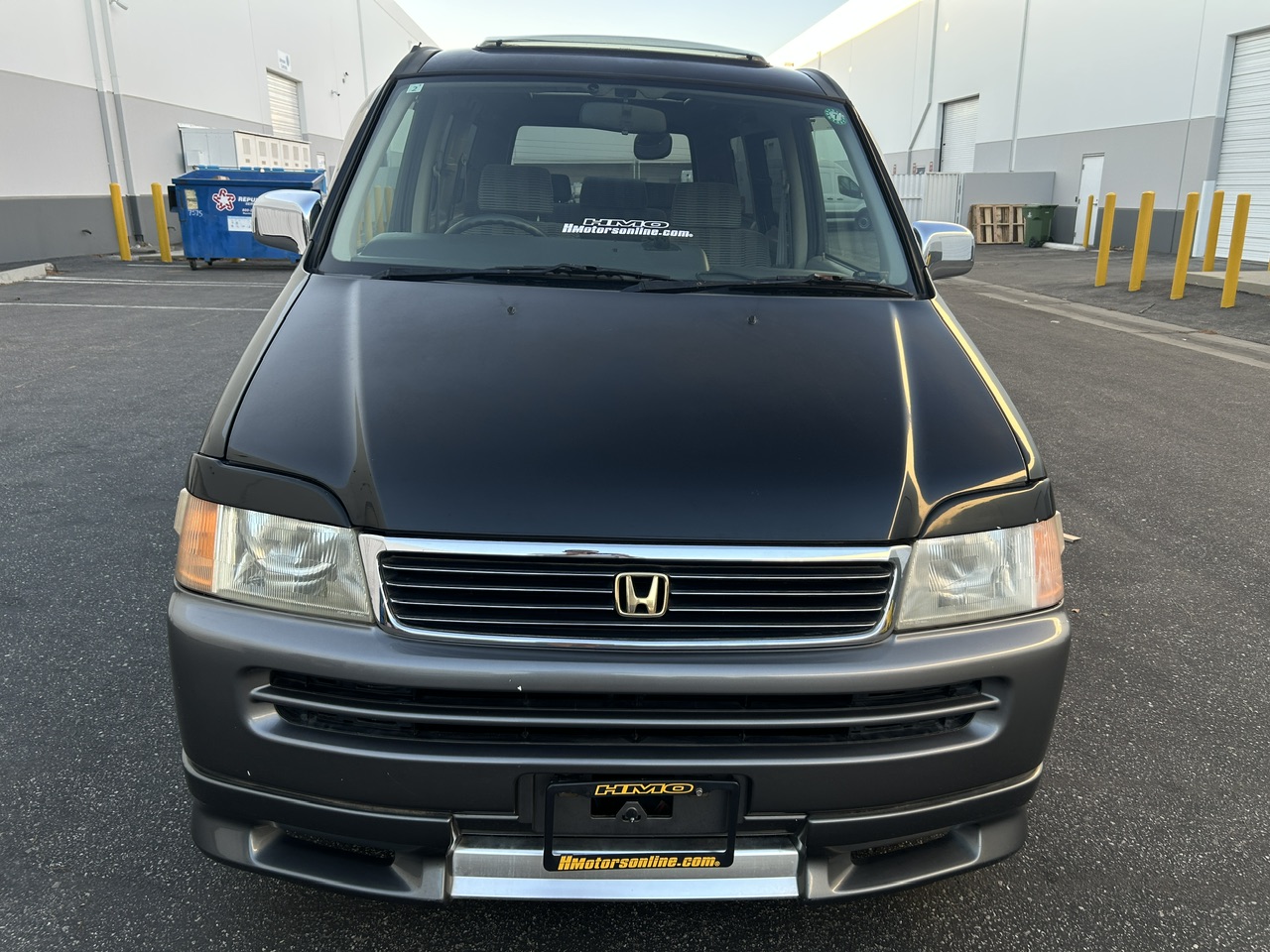 1997 RF1 Honda Stepwagon (2WD) – Granada Black Pearl Color
